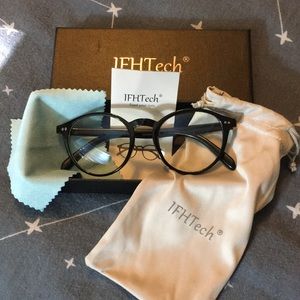 Blue-light Blocking Glasses